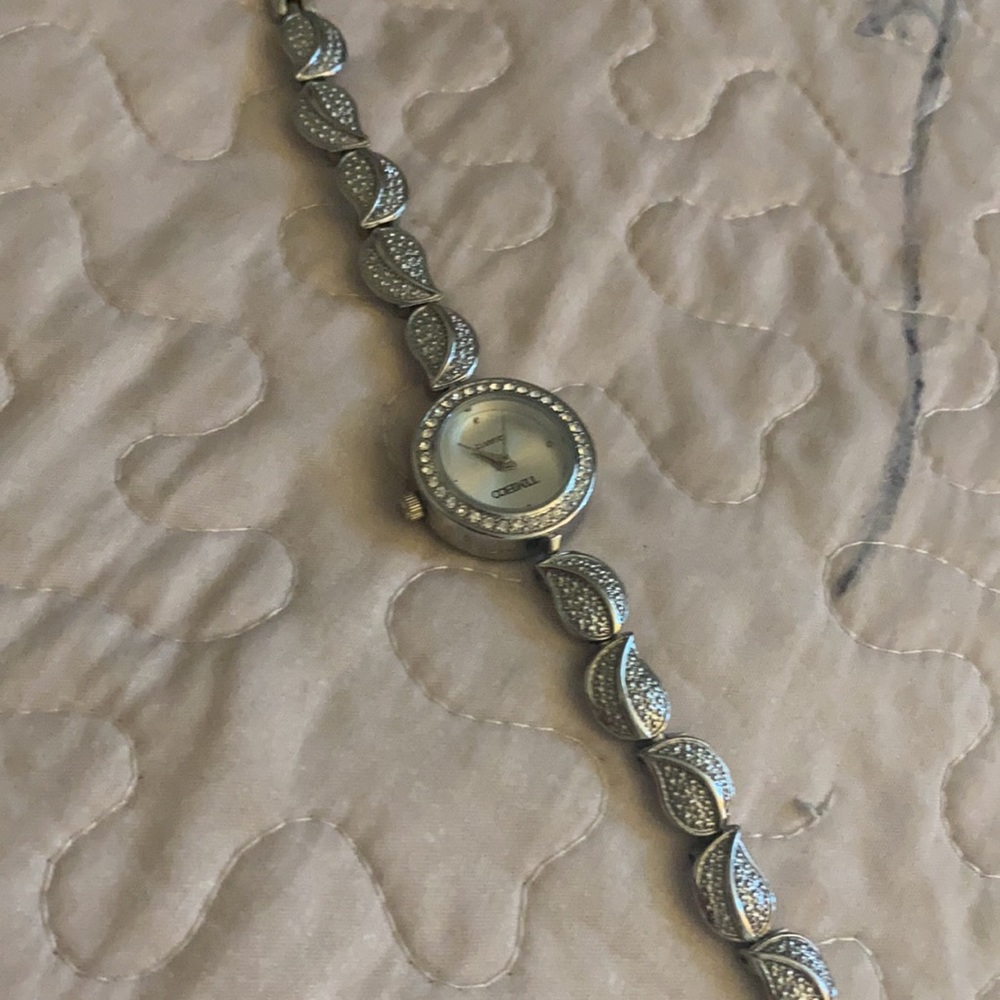 Timeco leaf watch - Picture 4 of 4